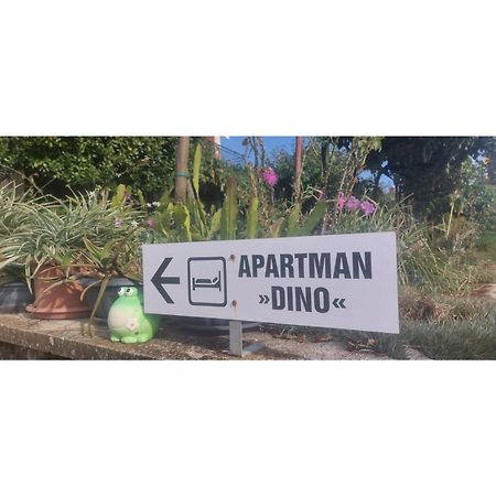 Apartman Dino Roč Εξωτερικό φωτογραφία